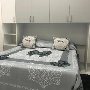 https://villa-la-casa-dei-sogni.hotels-amalfi.com