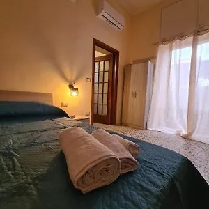 https://apt-old-bay.hotels-amalfi.com